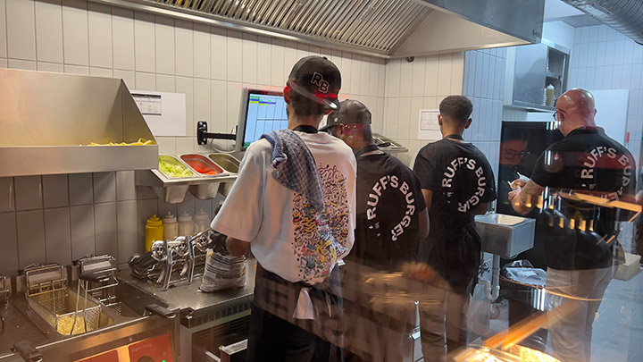 Neueröffnung Ruff’s Burger Frankfurt Berger Straße 70, 60316 Frankfurt am Main